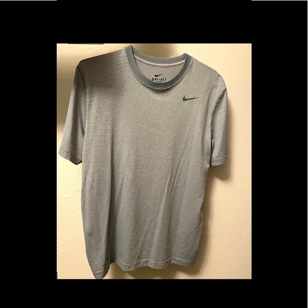 Men’s  Nike Dri Fit shirt